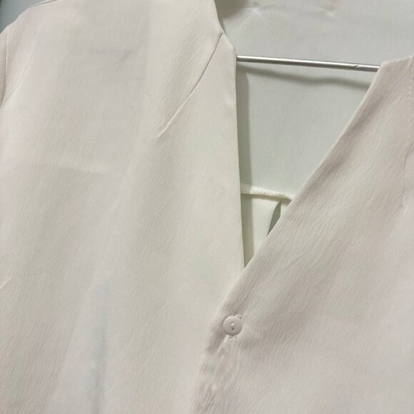 White Long Sleeve Shirt - Picture 2 of 4